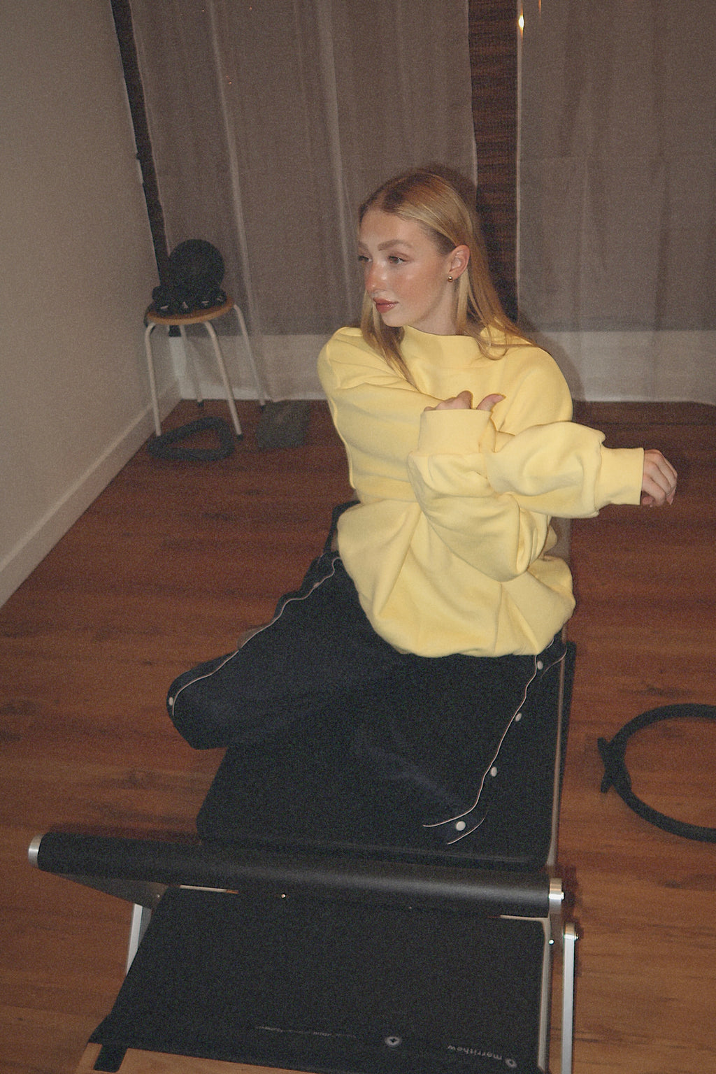 THE WARM UP MOCK NECK